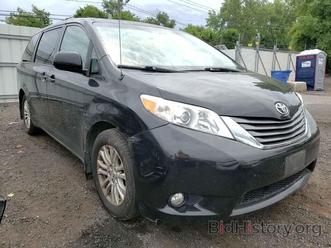 Фотография 5TDYK3DC4ES463976 - TOYOTA SIENNA 2014