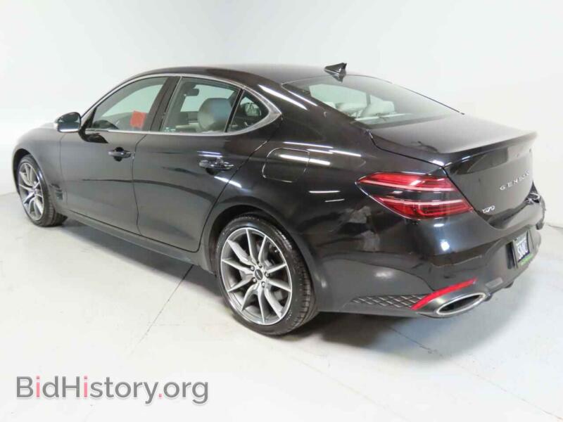 2025 Genesis G70 BASE (VIN KMTG34SC0SU152202) — фото 4 из 10