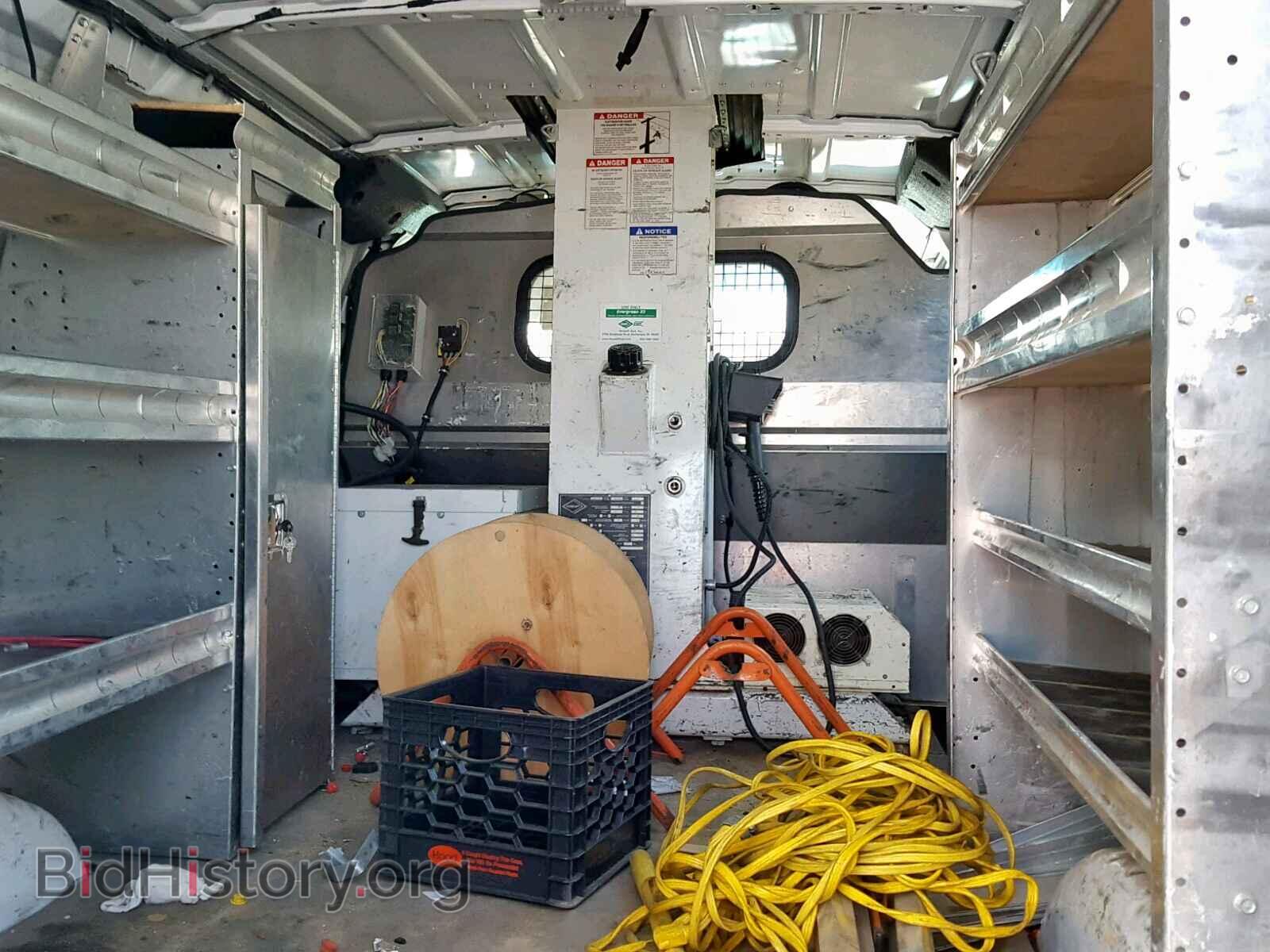 2010 FORD ECONOLINE - VIN: 1FTSE3ELXADA71473 - Фото 6