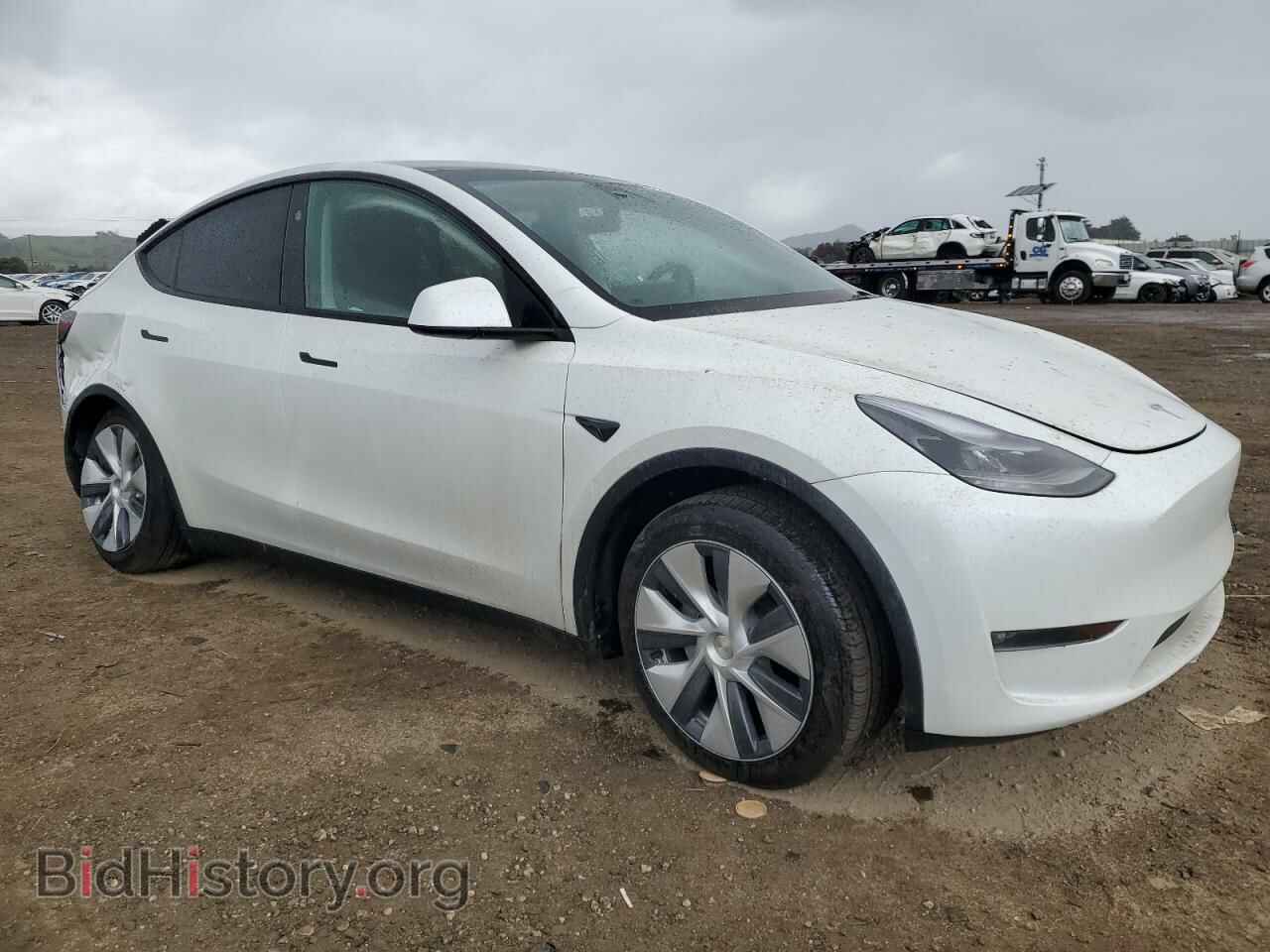 2024 TESLA MODEL Y - VIN: 7SAYGDEE5RF075756 - Фото 4