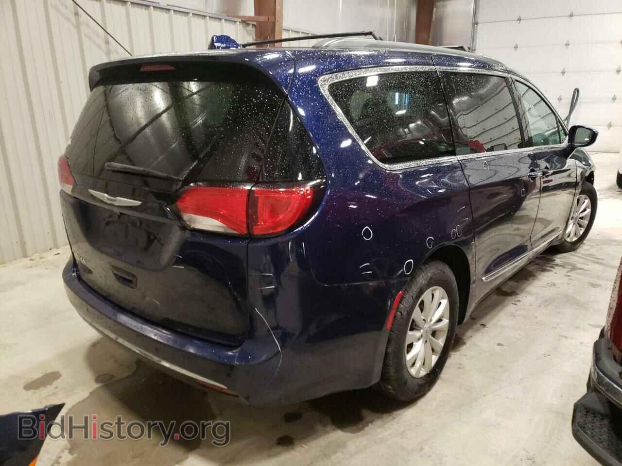 2017 CHRYSLER PACIFICA - VIN: 2C4RC1BG2HR576432 - Фото 3