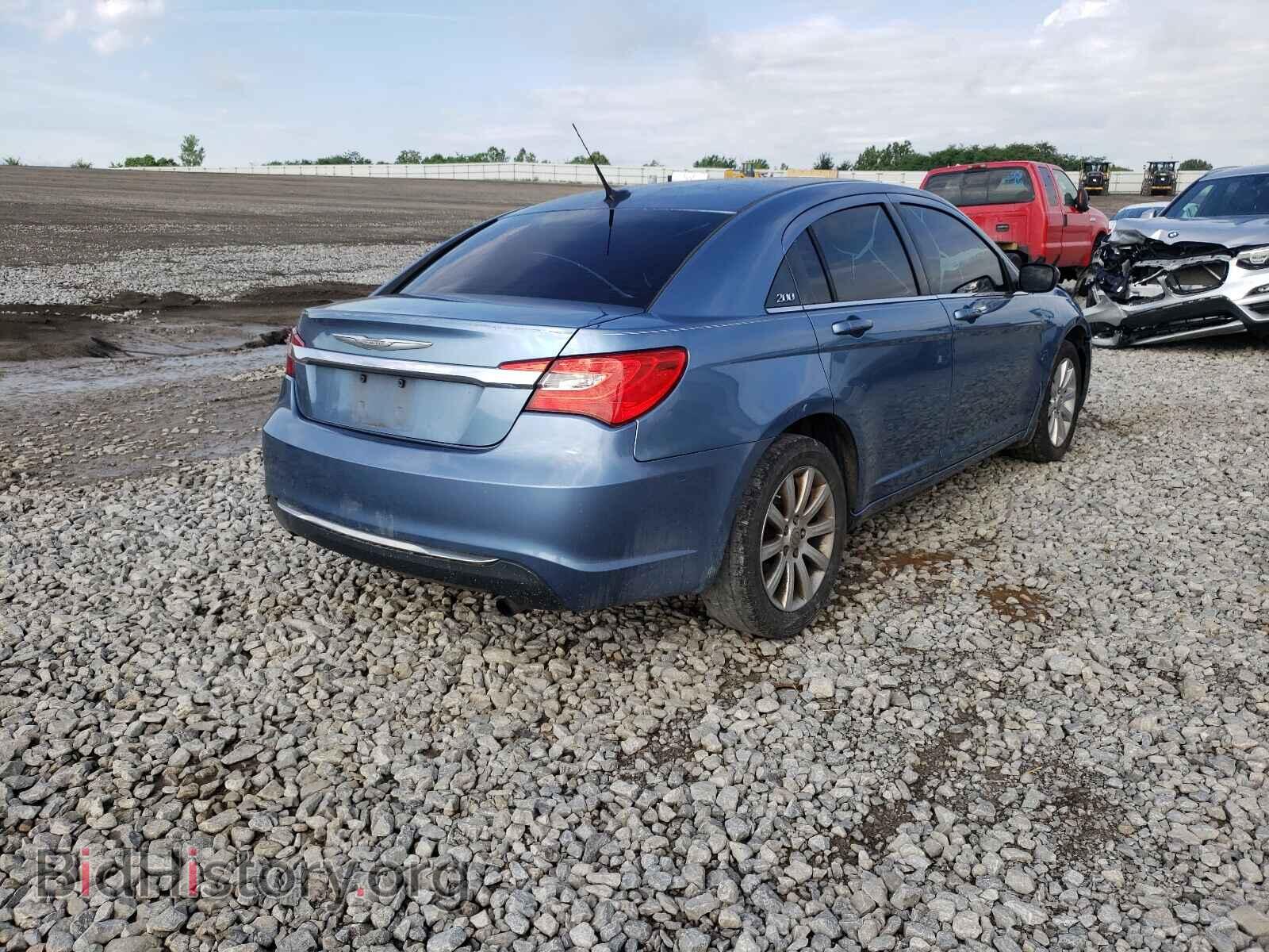 2011 CHRYSLER 200 - VIN: 1C3BC1FB1BN539364 - Фото 4