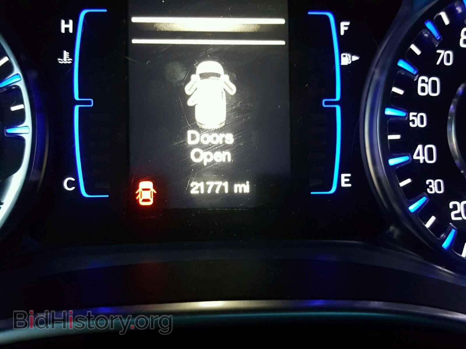 2015 CHRYSLER 200 - VIN: 1C3CCCAB9FN671544 - Photo 8