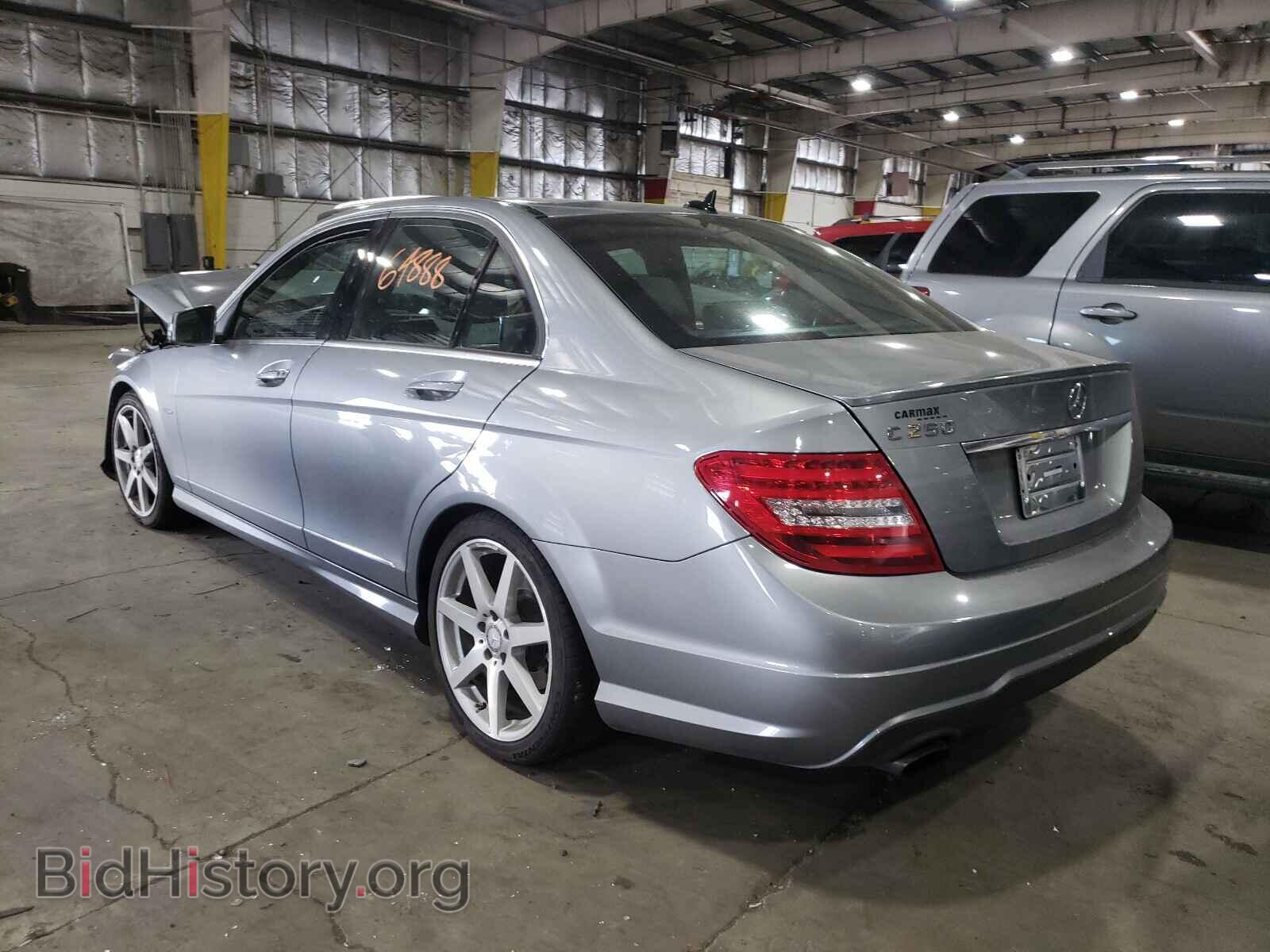 2012 MERCEDES-BENZ C-CLASS - VIN: WDDGF4HB7CA609357 - Фото 3