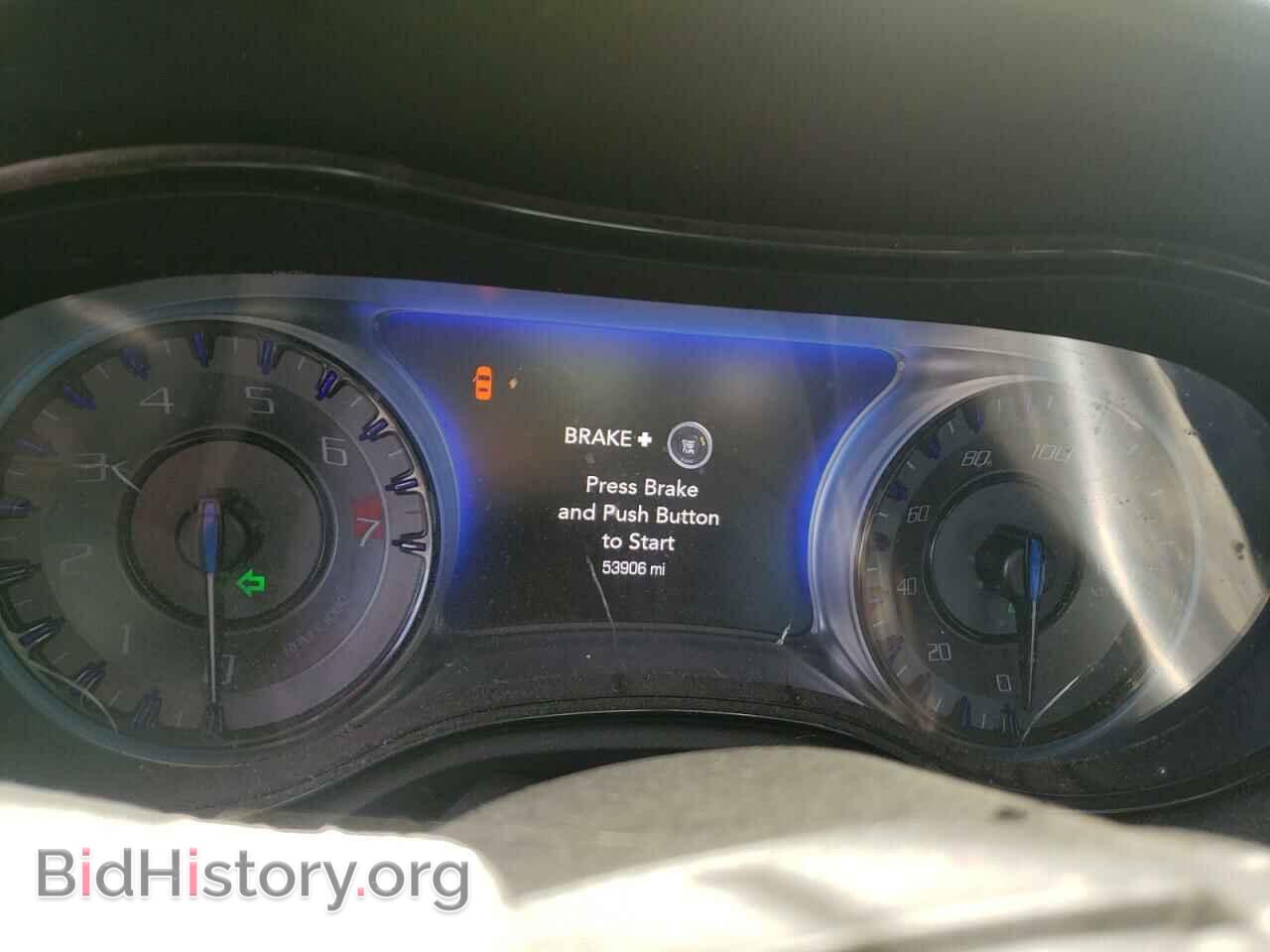 2015 CHRYSLER 300 - VIN: 2C3CCAGG7FH820503 - Фото 9