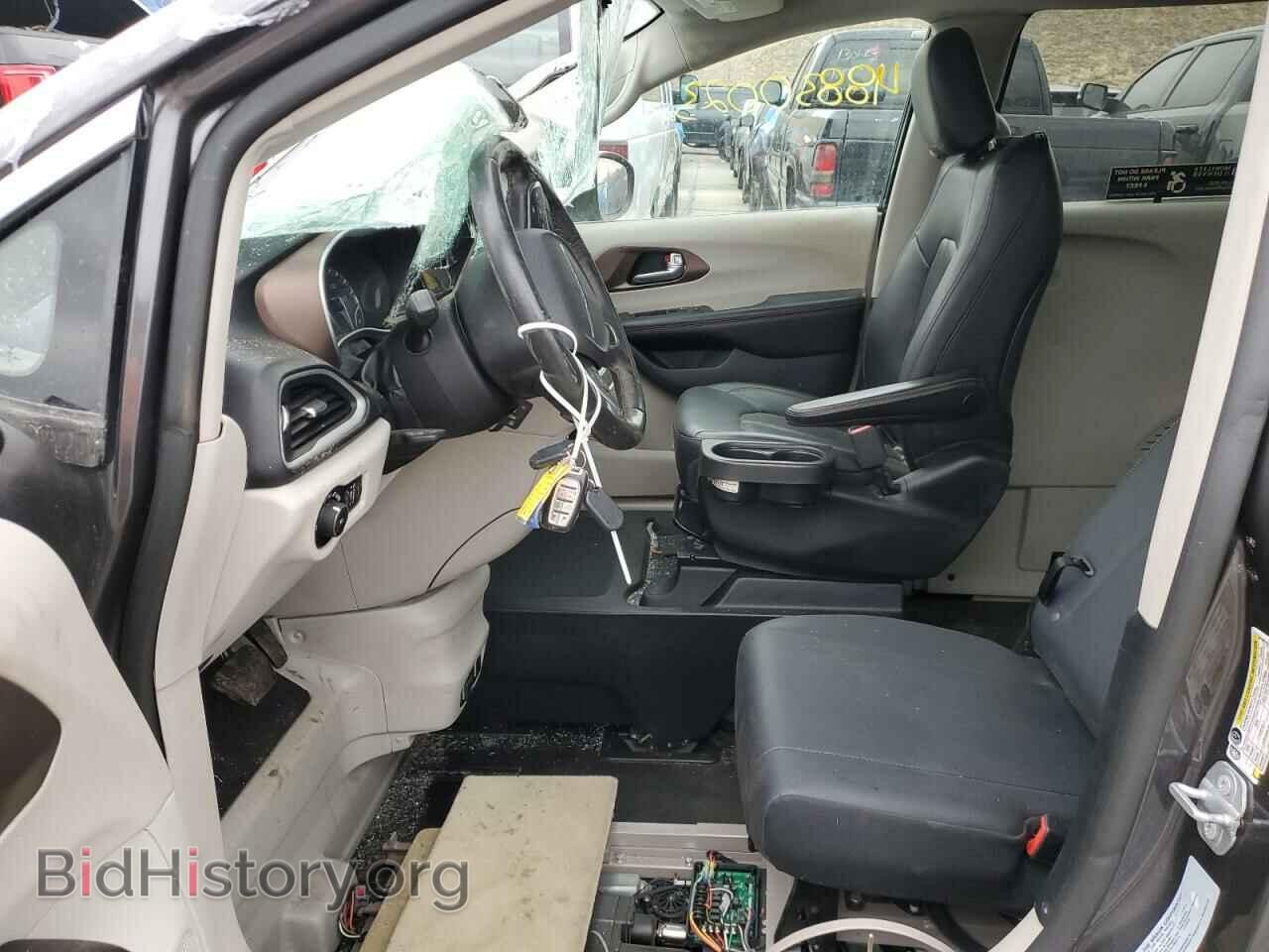 2019 CHRYSLER PACIFICA - VIN: 2C4RC1BG8KR584610 - Фото 7