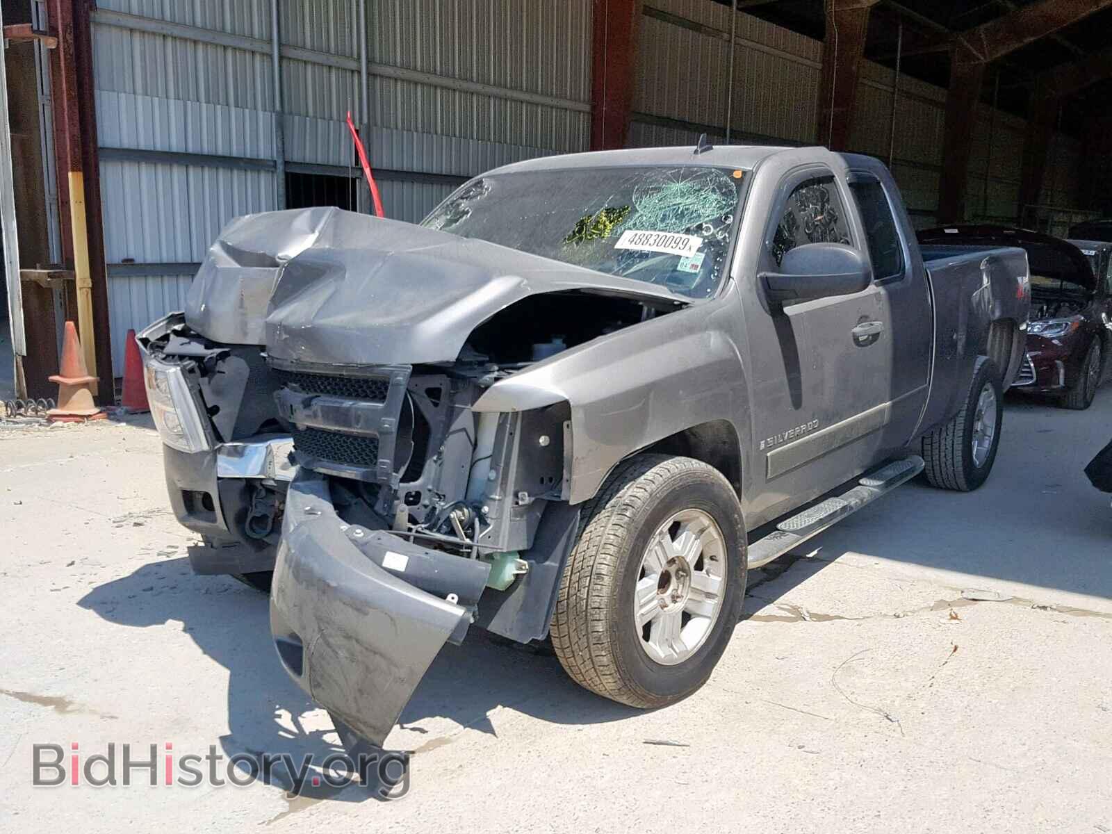 2008 CHEVROLET SILVERADO - VIN: 2GCEC19J981243093 - Фото 2