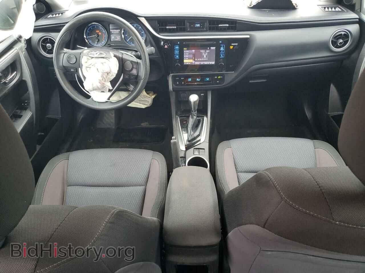 2017 TOYOTA COROLLA - VIN: 5YFBURHE8HP708841 - Фото 8
