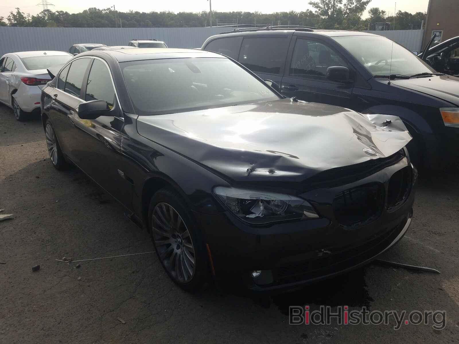 Photo WBAKC6C59CC395533 - BMW 7 SERIES 2012