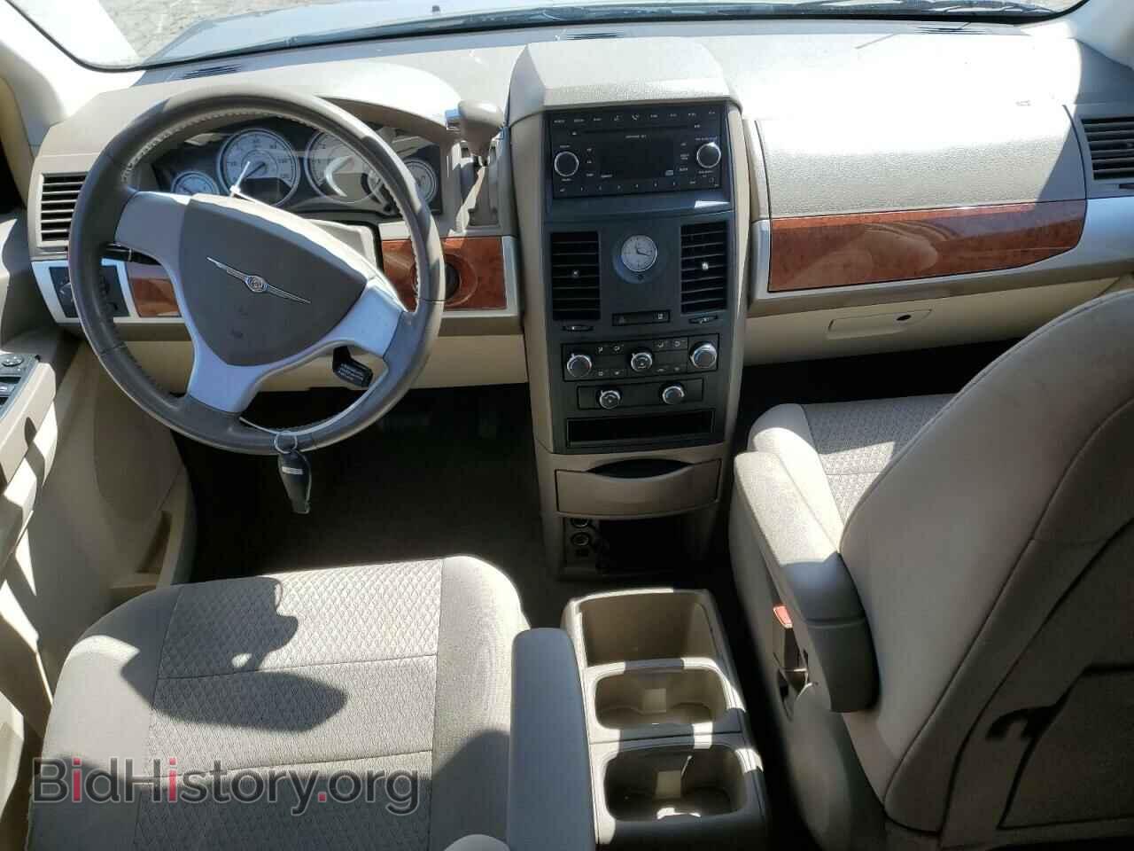 2008 CHRYSLER MINIVAN - VIN: 2A8HR54P08R636764 - Фото 8
