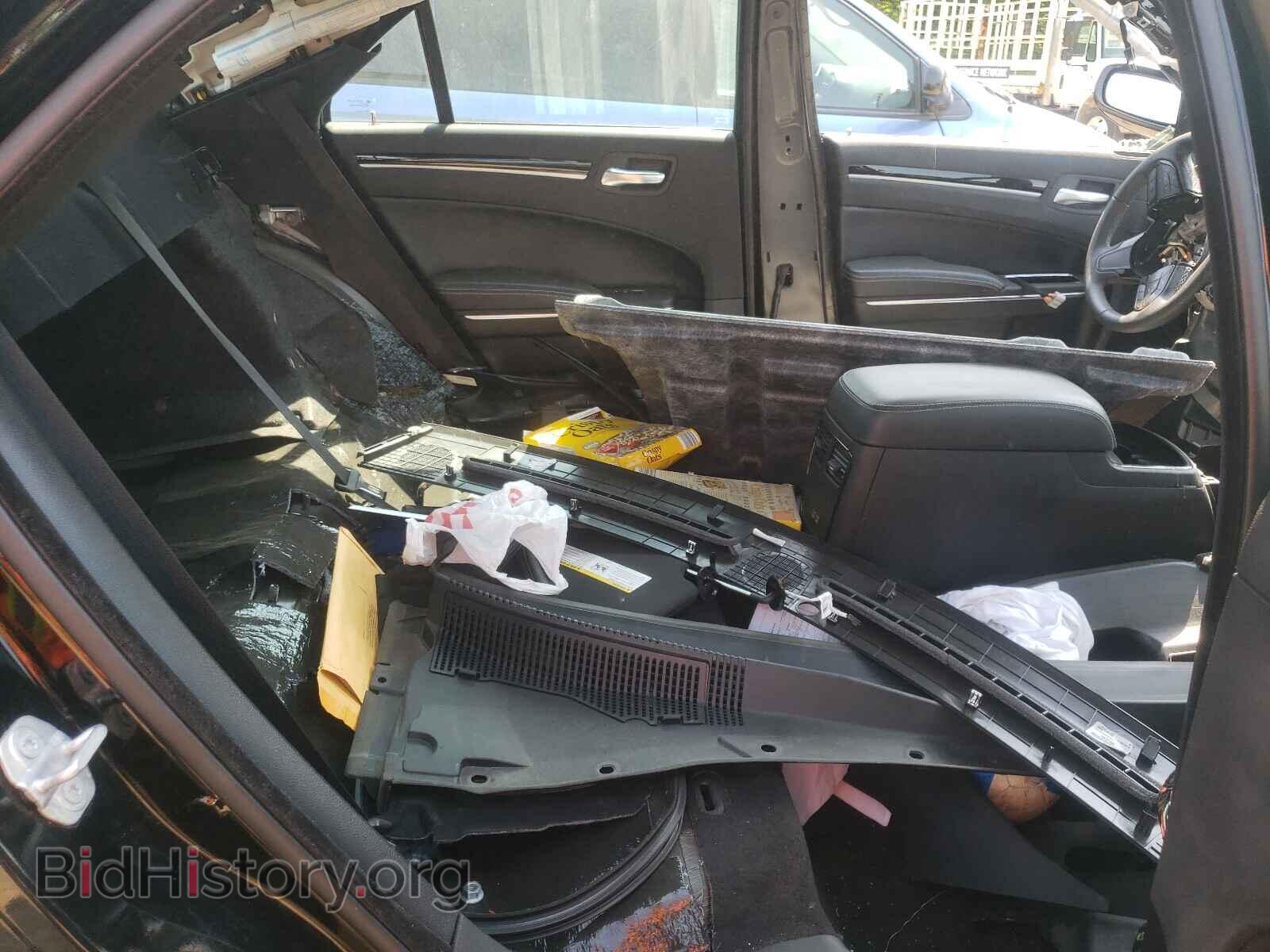 2018 CHRYSLER 300 - VIN: 2C3CCAGG3JH160856 - Фото 6