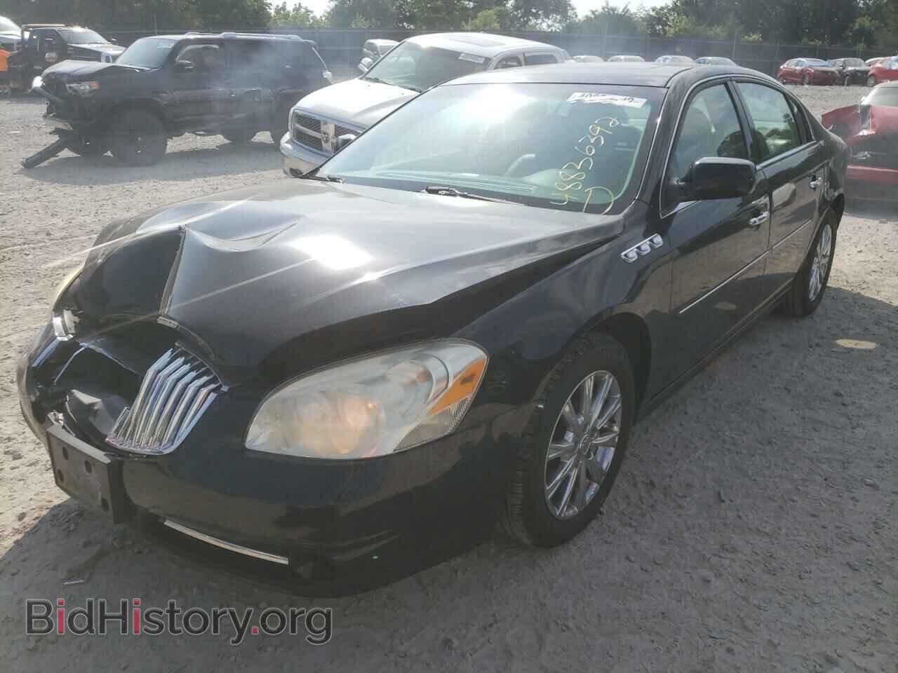 2011 BUICK LUCERNE - VIN: 1G4HJ5EM4BU122490 - Фото 2