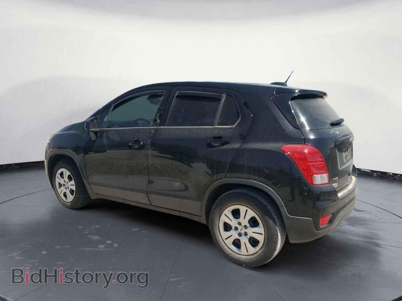 2017 CHEVROLET TRAX - VIN: 3GNCJKSB3HL236121 - Photo 2