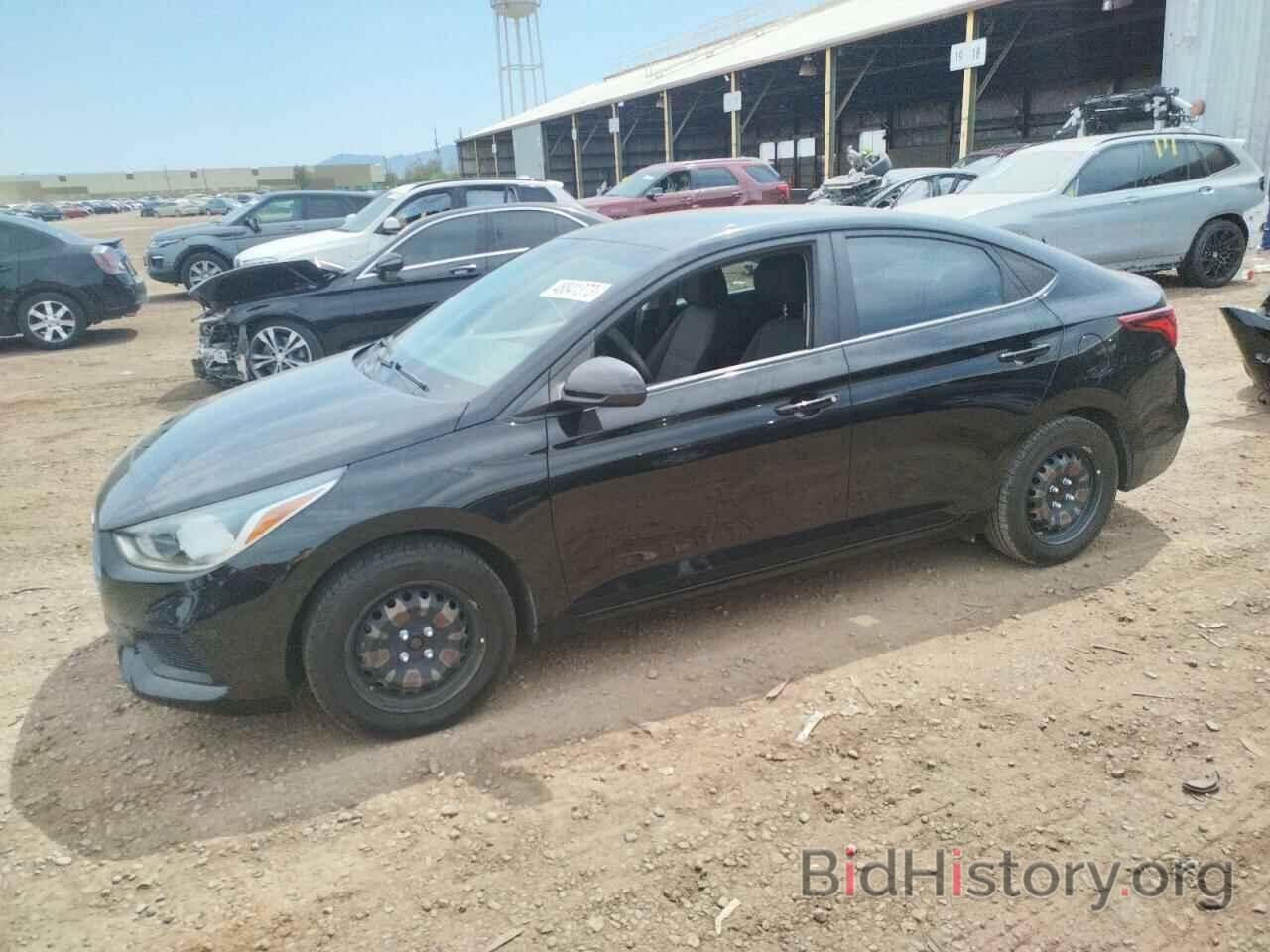 Photo 3KPC24A33JE010702 - HYUNDAI ACCENT 2018