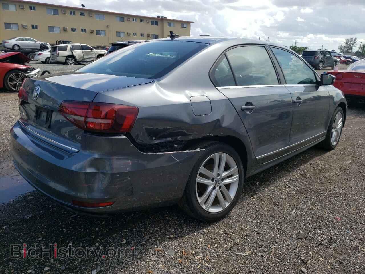 2017 VOLKSWAGEN JETTA - VIN: 3VWL17AJ8HM399093 - Фото 4