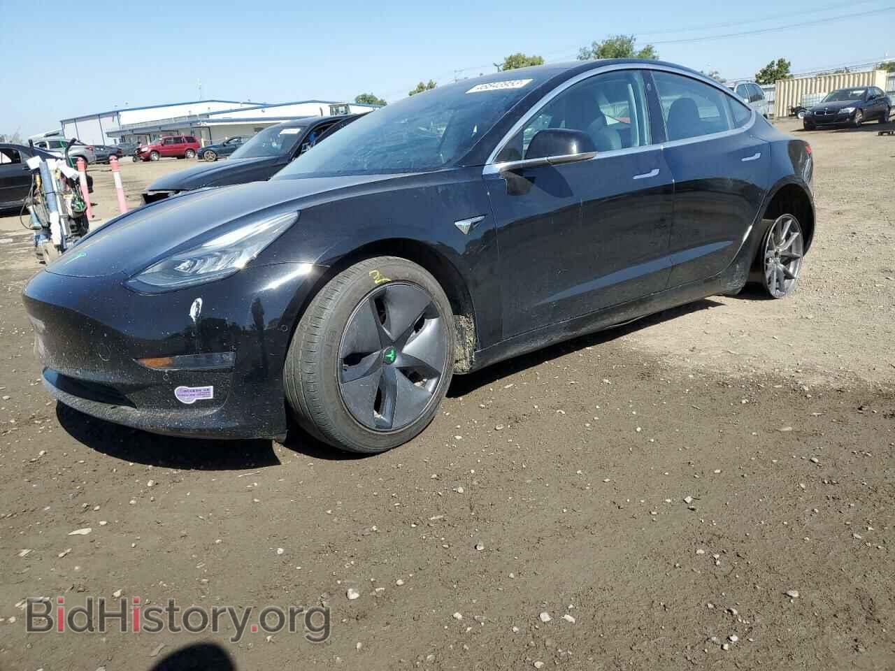 Фотография 5YJ3E1EA9JF123272 - TESLA MODEL 3 2018
