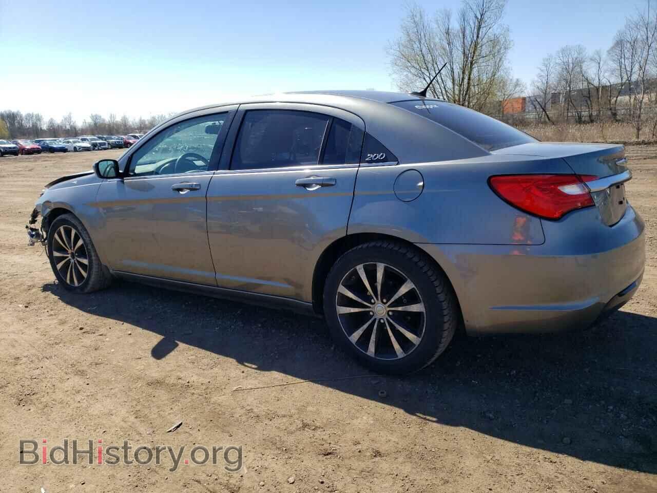 2013 CHRYSLER 200 - VIN: 1C3CCBCG3DN711343 - Фото 2