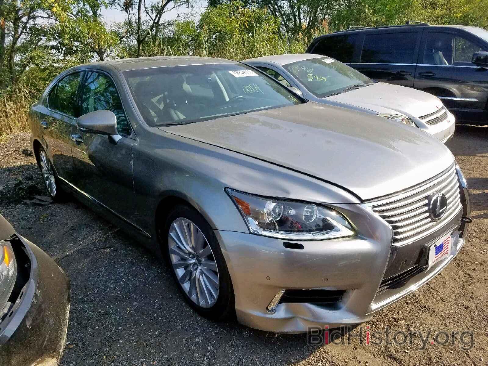 Фотография JTHCL5EF8H5027636 - LEXUS LS460 2017