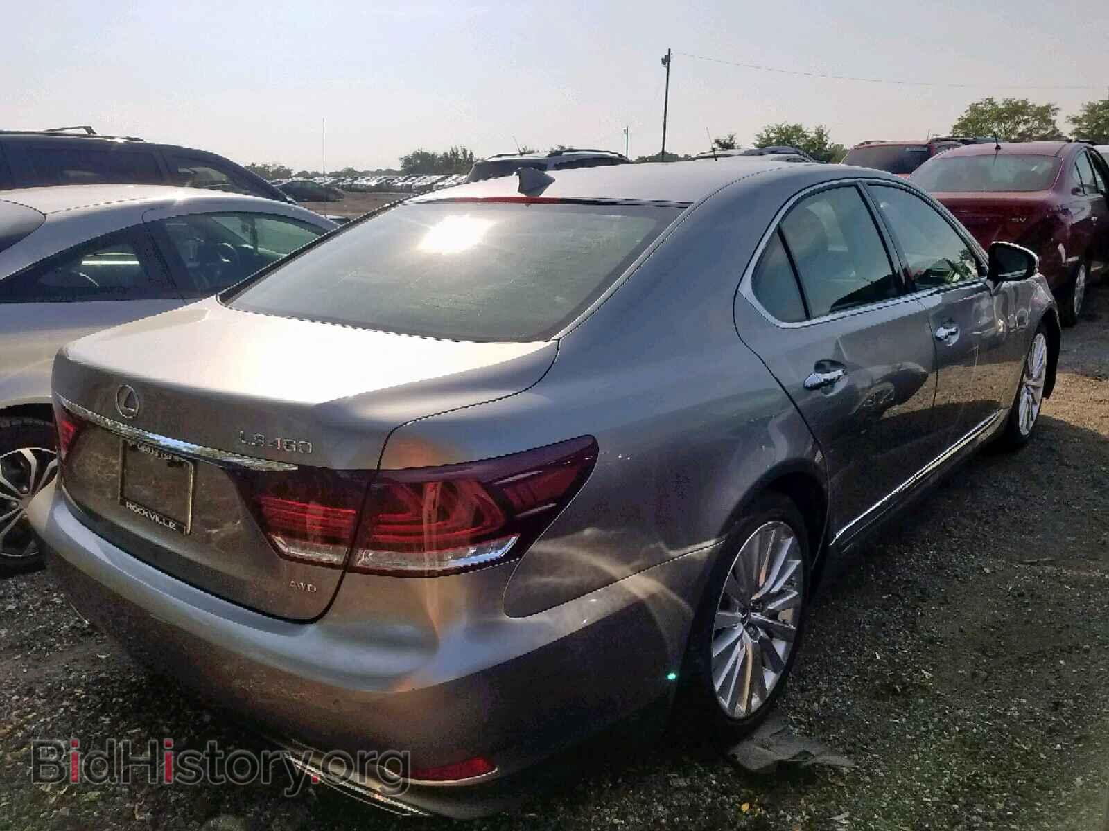2017 LEXUS LS460 - VIN: JTHCL5EF8H5027636 - Photo 4