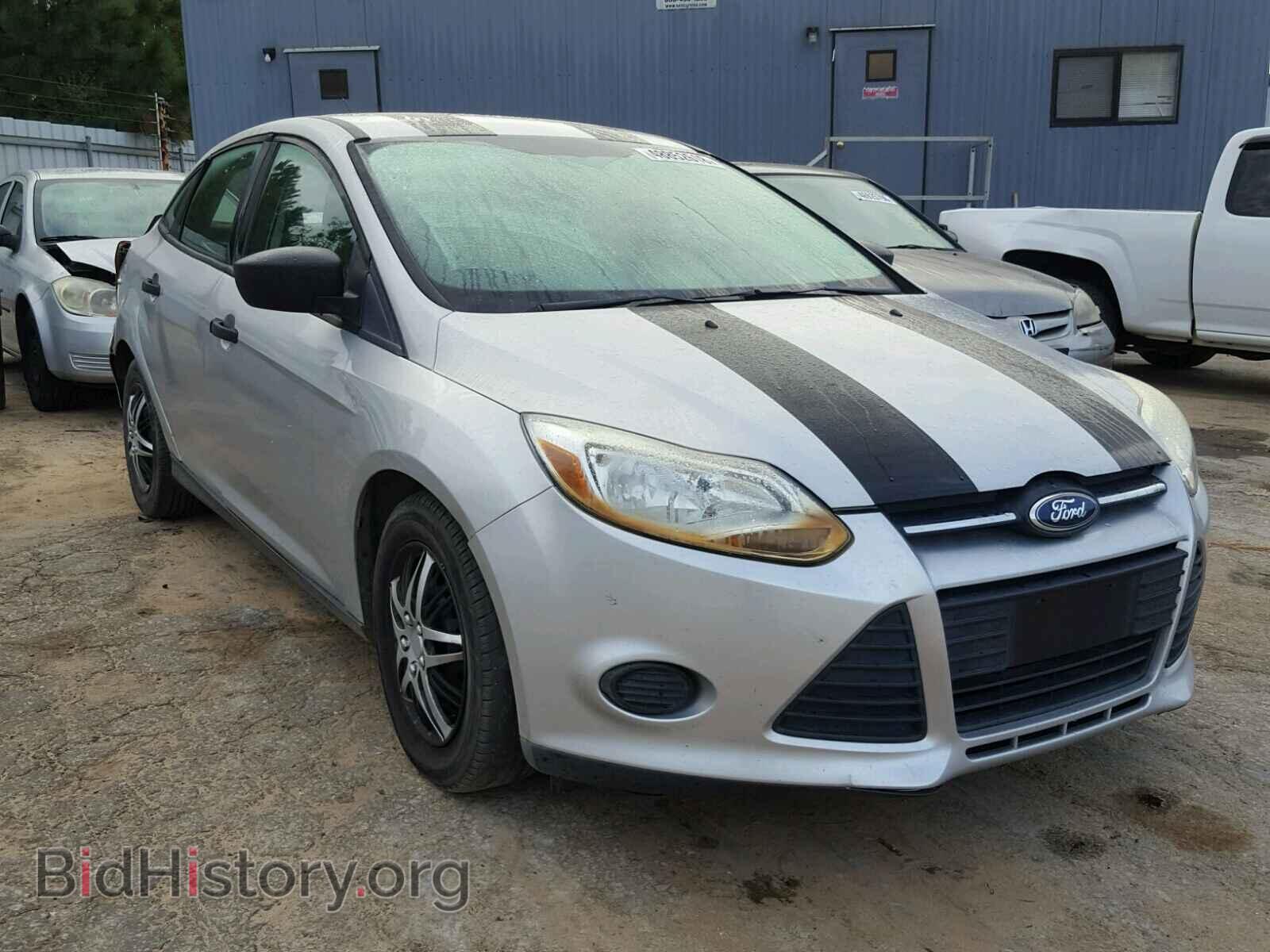 Photo 1FAHP3E22CL260418 - FORD FOCUS 2012