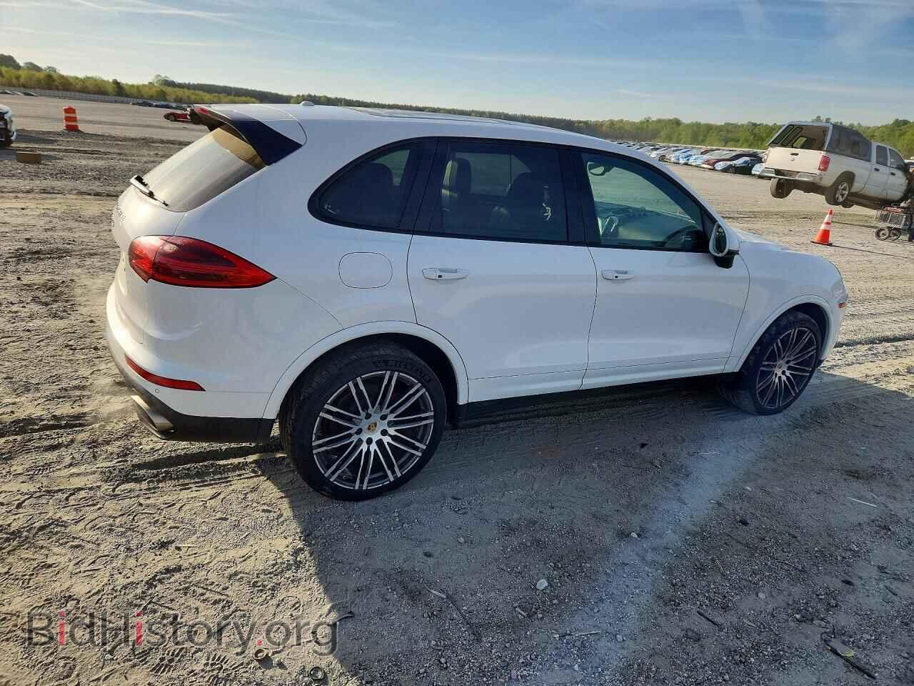 2017 PORSCHE CAYENNE - VIN: WP1AA2A25HKA87471 - Фото 3