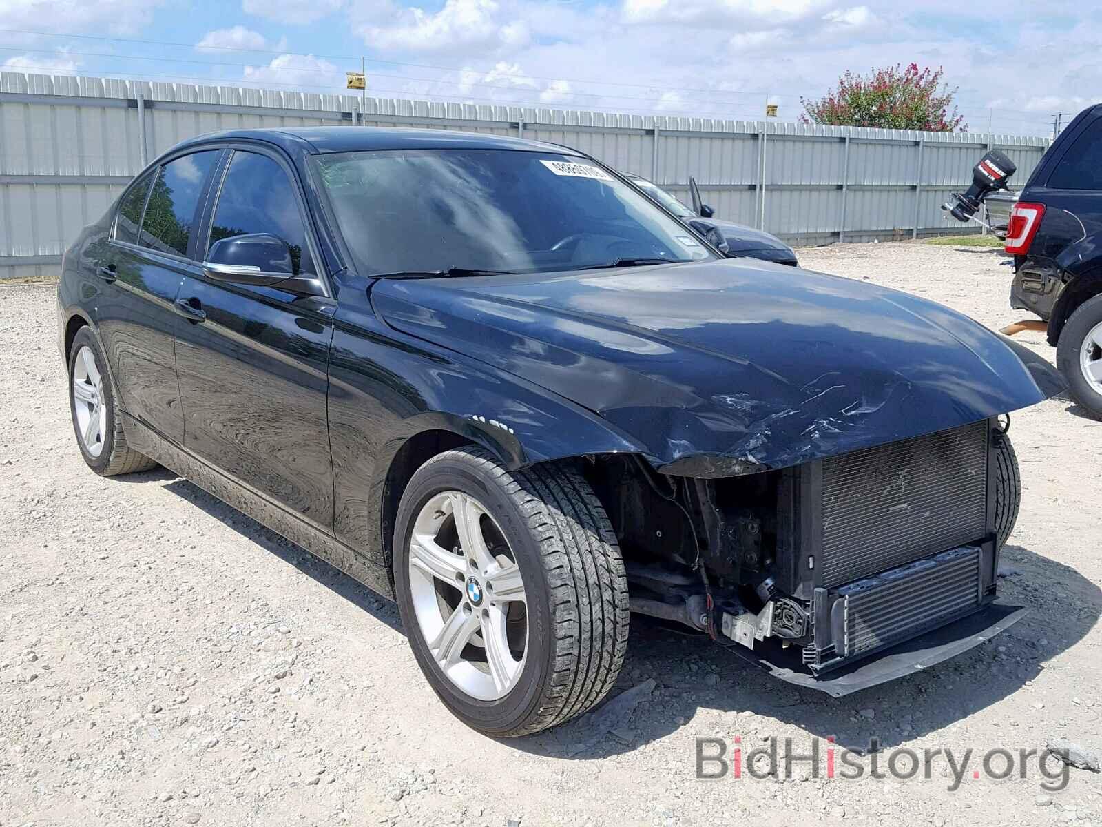 Photo WBA3A5C53DF602499 - BMW 3 SERIES 2013