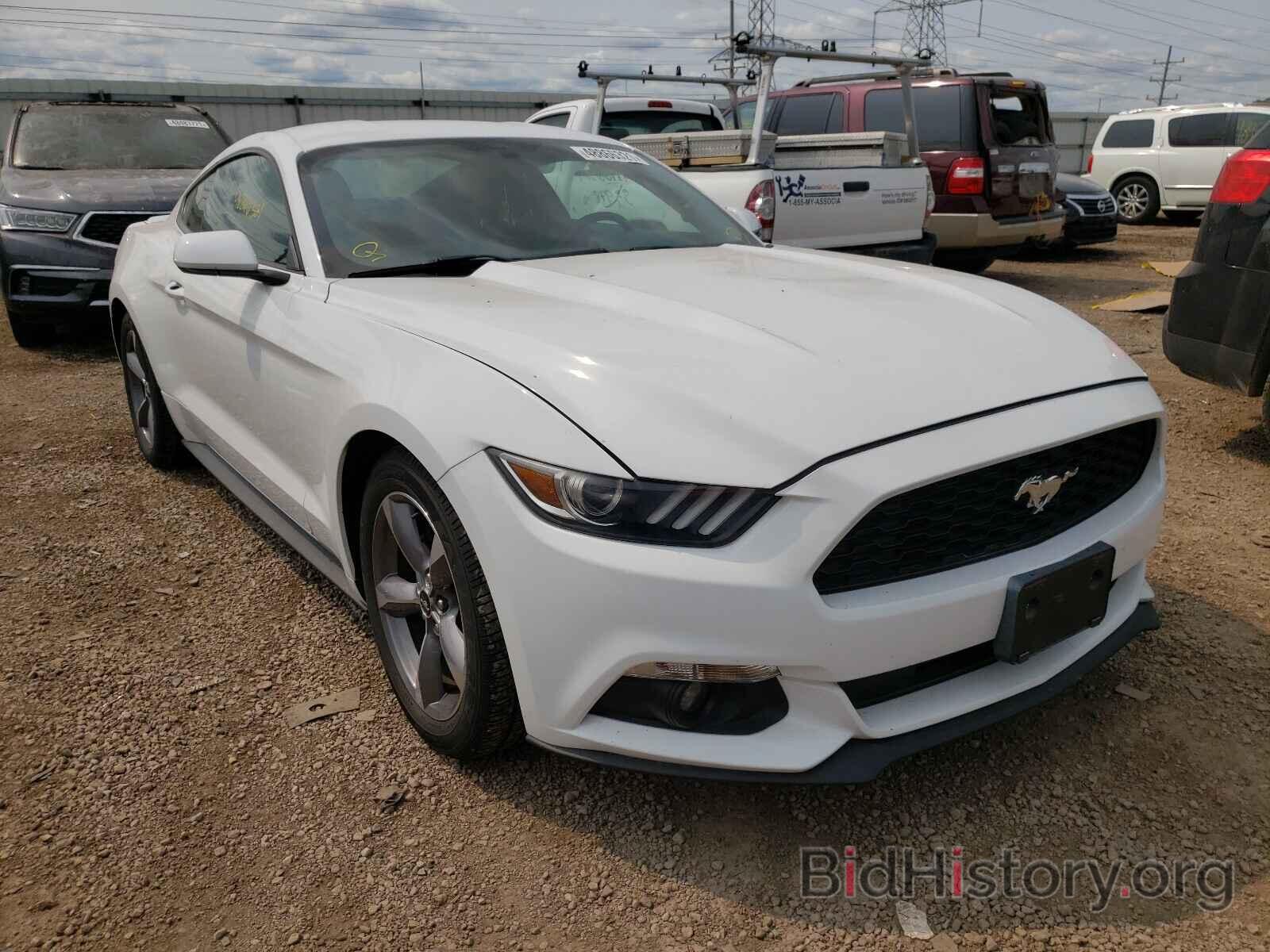 Photo 1FA6P8AM0F5372347 - FORD MUSTANG 2015