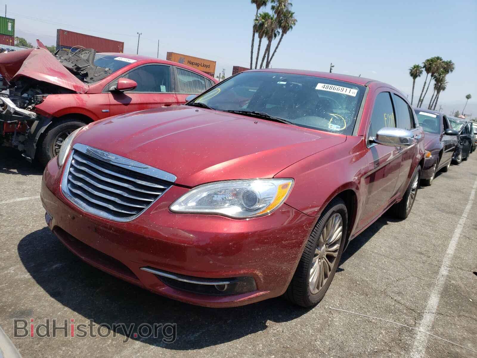 2012 CHRYSLER 200 - VIN: 1C3CCBCG2CN221989 - Фото 2