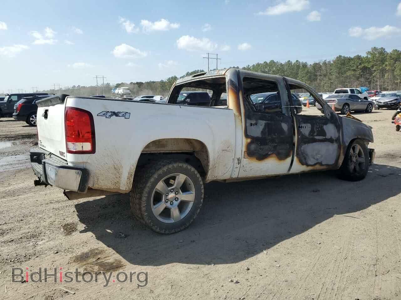 2013 GMC SIERRA - VIN: 3GTU2VE24DG214624 - Фото 3
