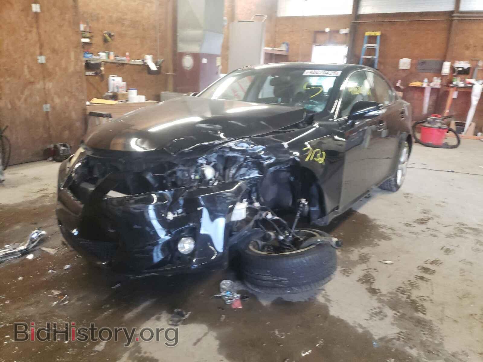 2011 LEXUS IS - VIN: JTHCF5C28B5048792 - Фото 2