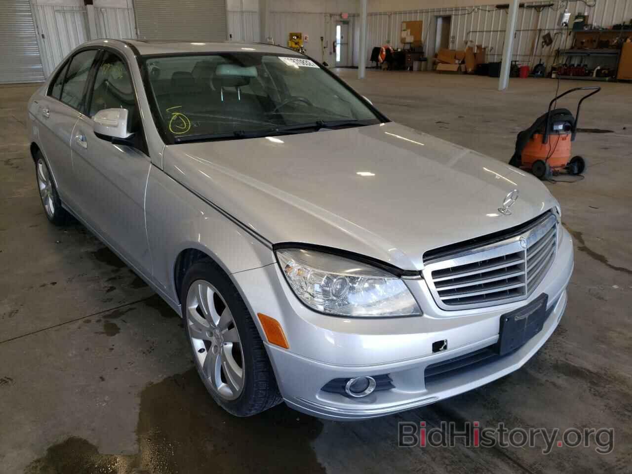 Photo WDDGF81X99R071378 - MERCEDES-BENZ C-CLASS 2009