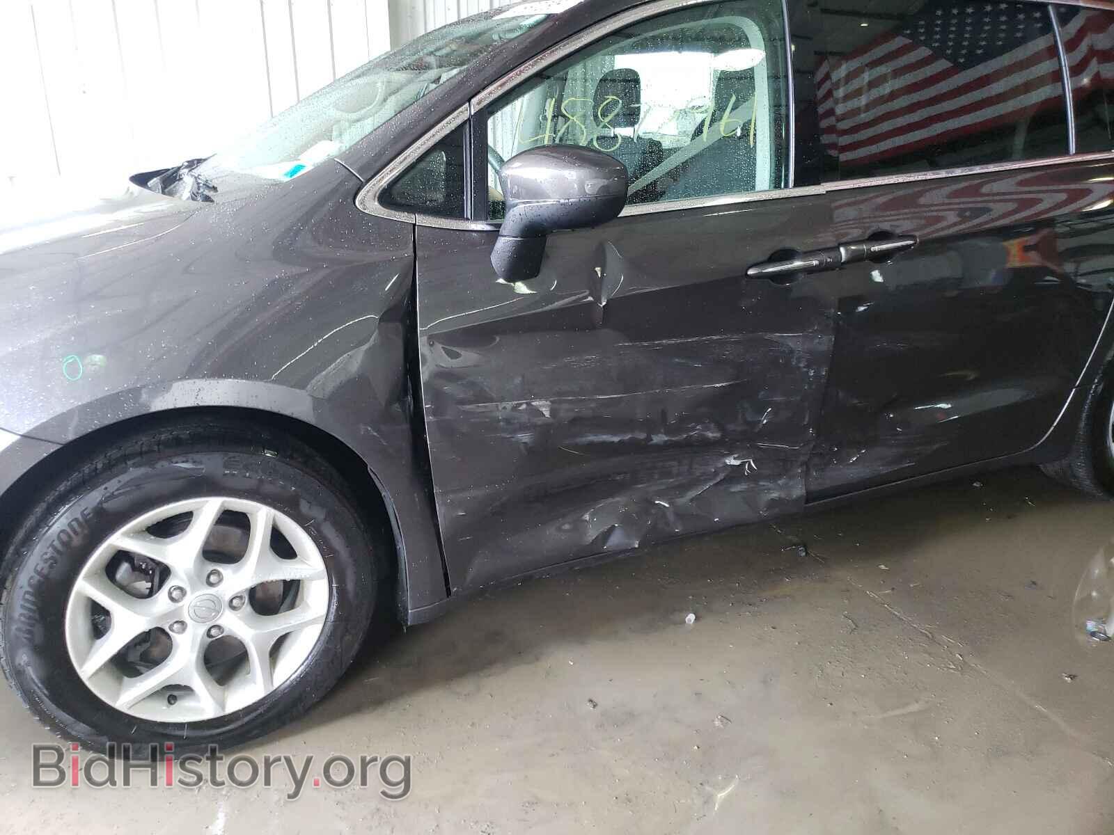 2017 CHRYSLER PACIFICA - VIN: 2C4RC1BG5HR811227 - Фото 9