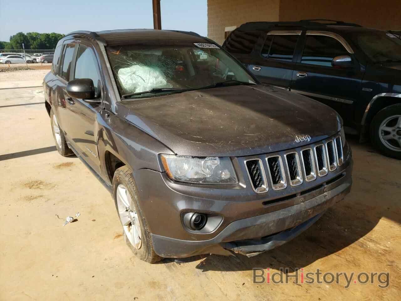 Photo 1C4NJCBAXGD524995 - JEEP COMPASS 2016