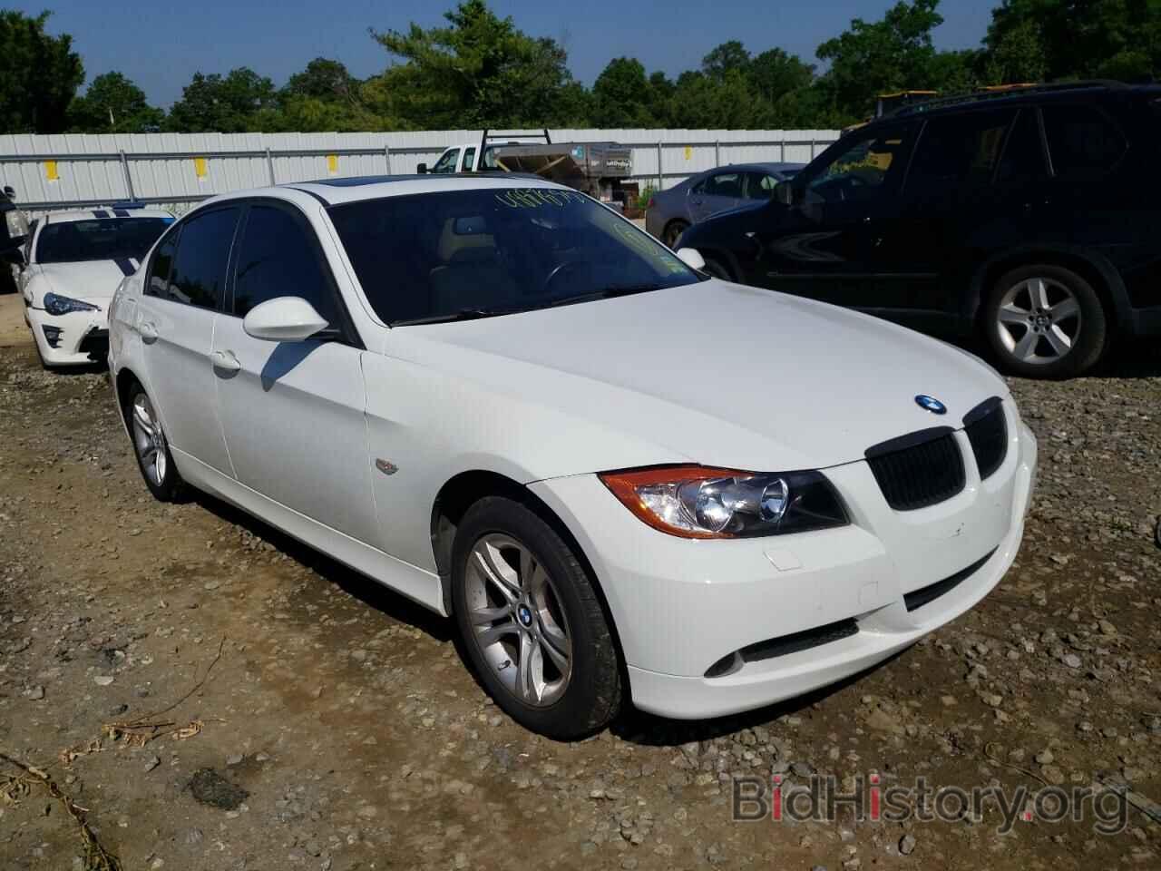 Photo WBAVC73548KX90073 - BMW 3 SERIES 2008