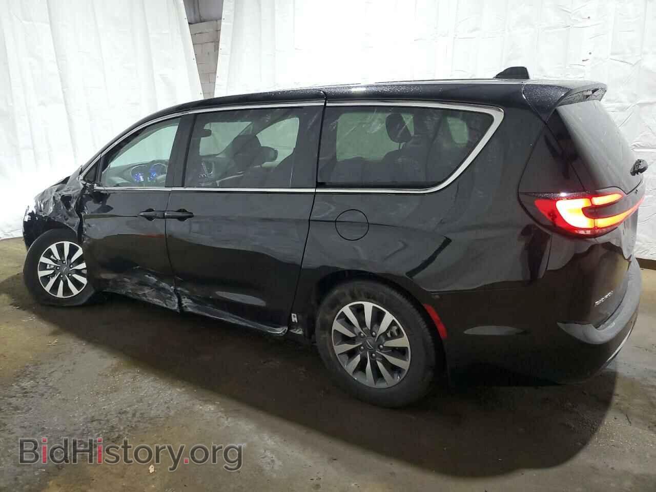 2024 CHRYSLER PACIFICA - VIN: 2C4RC1S75RR102783 - Photo 2