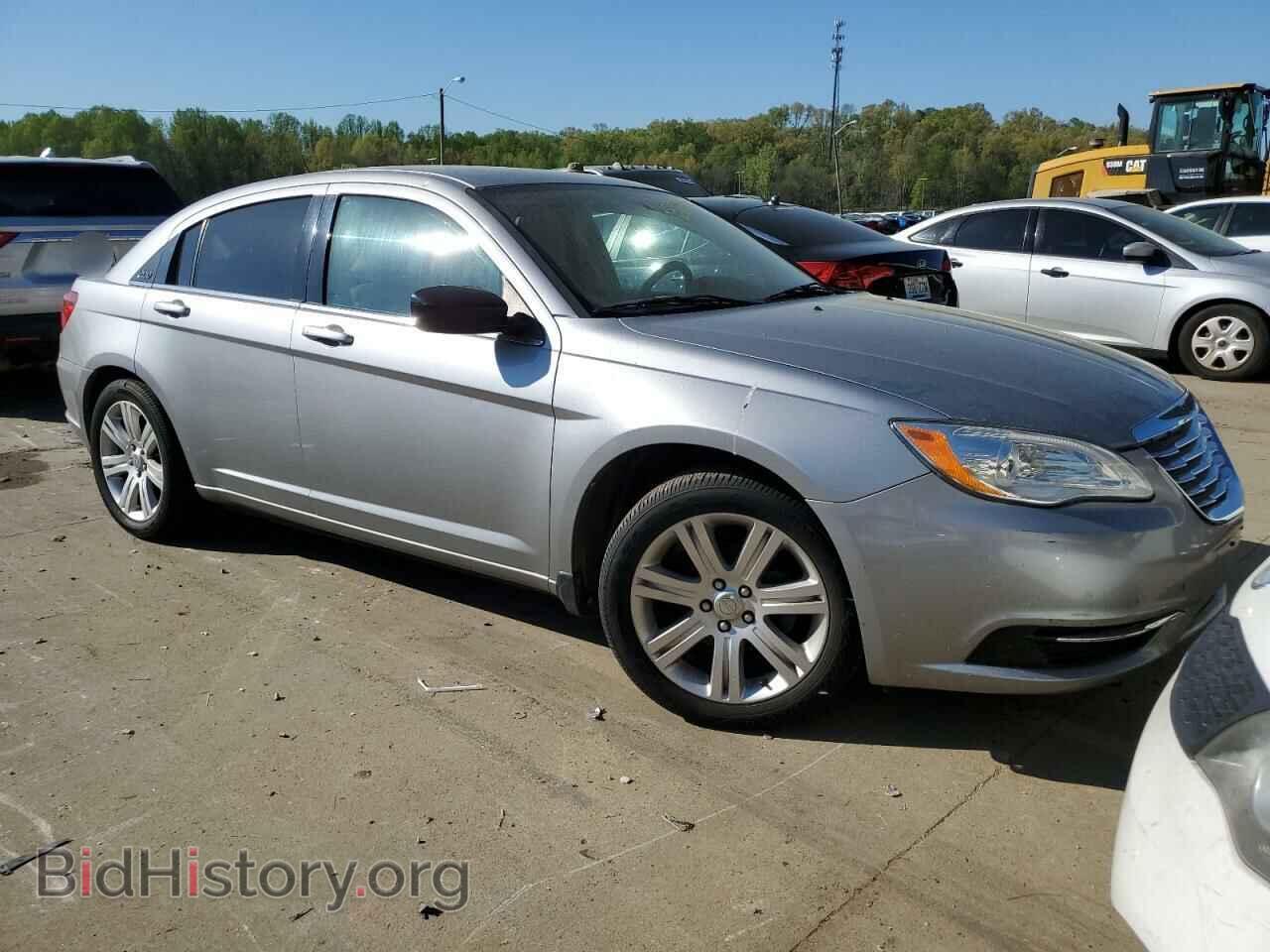 2013 CHRYSLER 200 - VIN: 1C3CCBAB5DN669202 - Photo 4