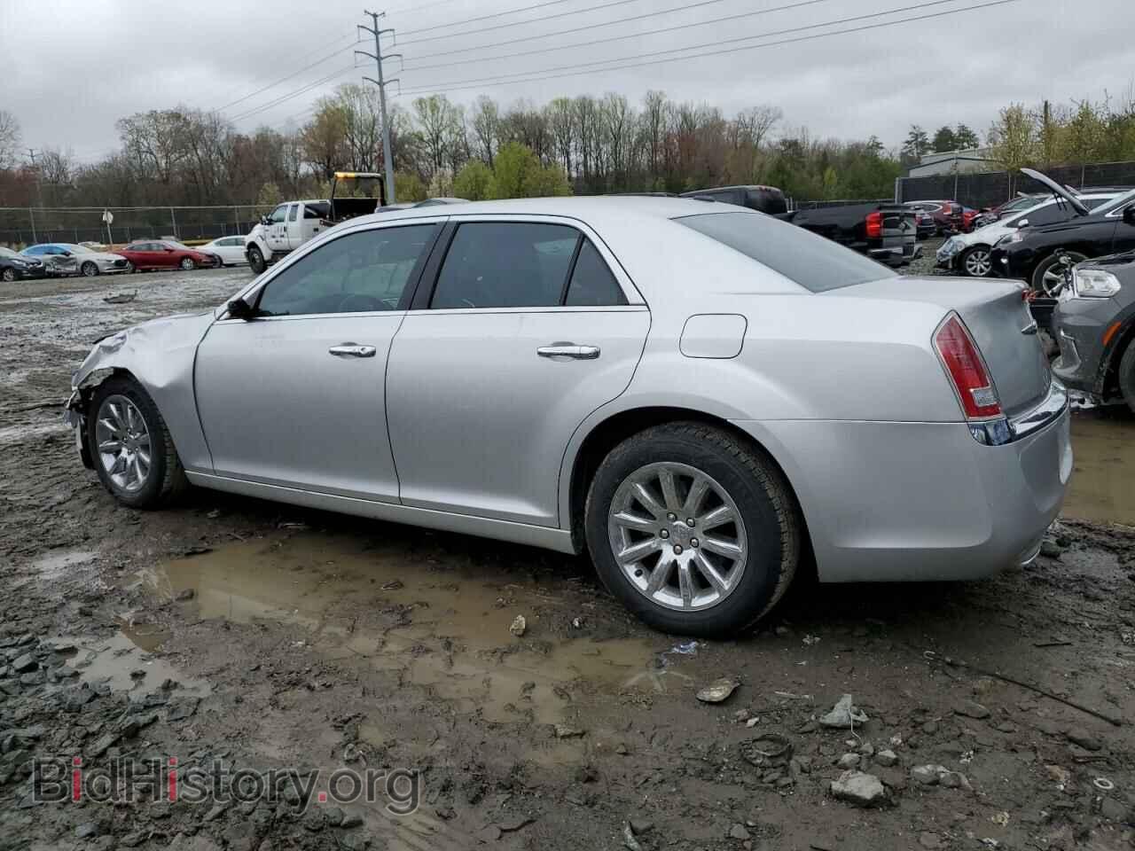 2012 CHRYSLER 300 - VIN: 2C3CCACG0CH216275 - Фото 2
