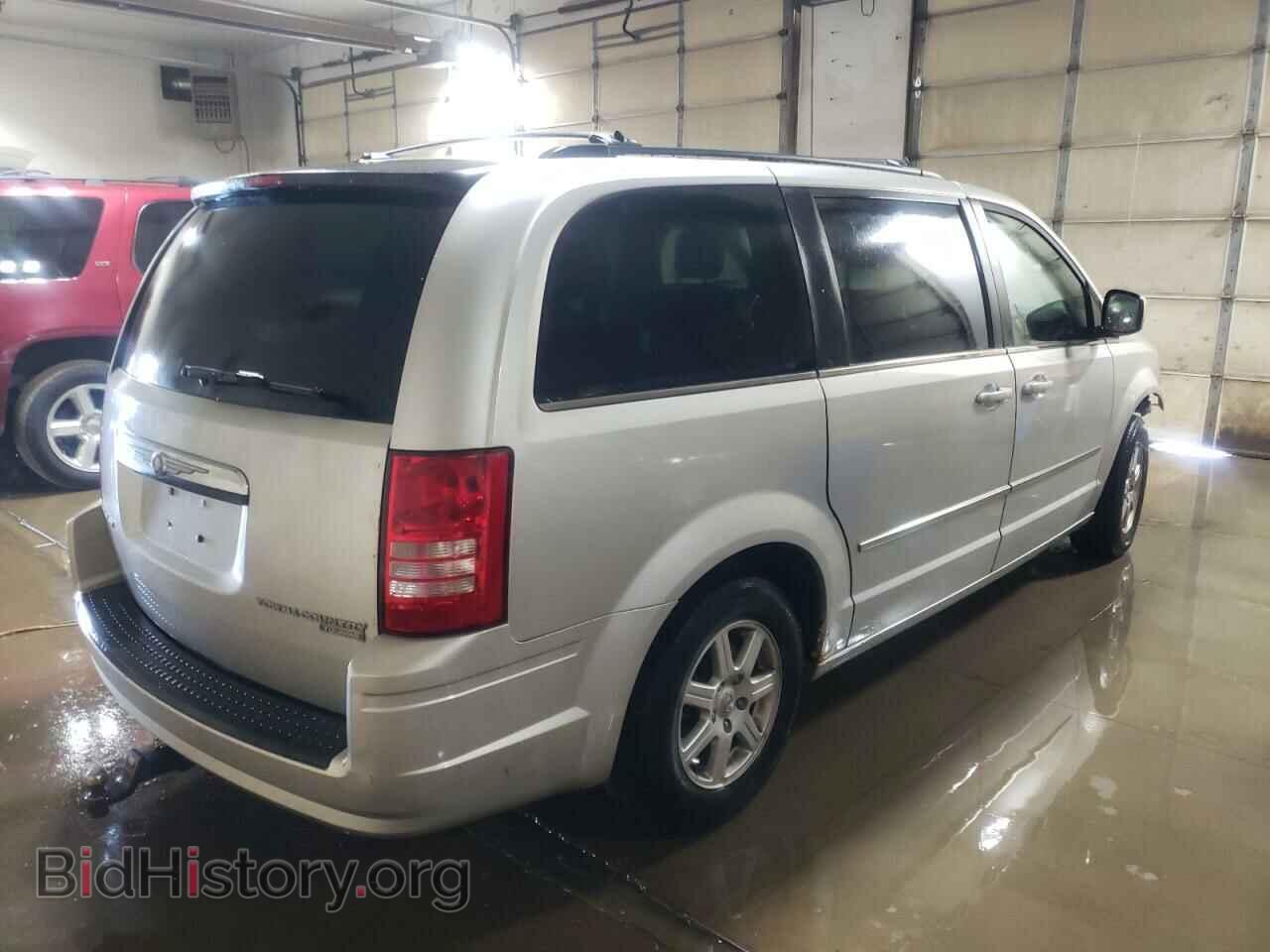 2010 CHRYSLER MINIVAN - VIN: 2A4RR8D16AR321167 - Фото 4