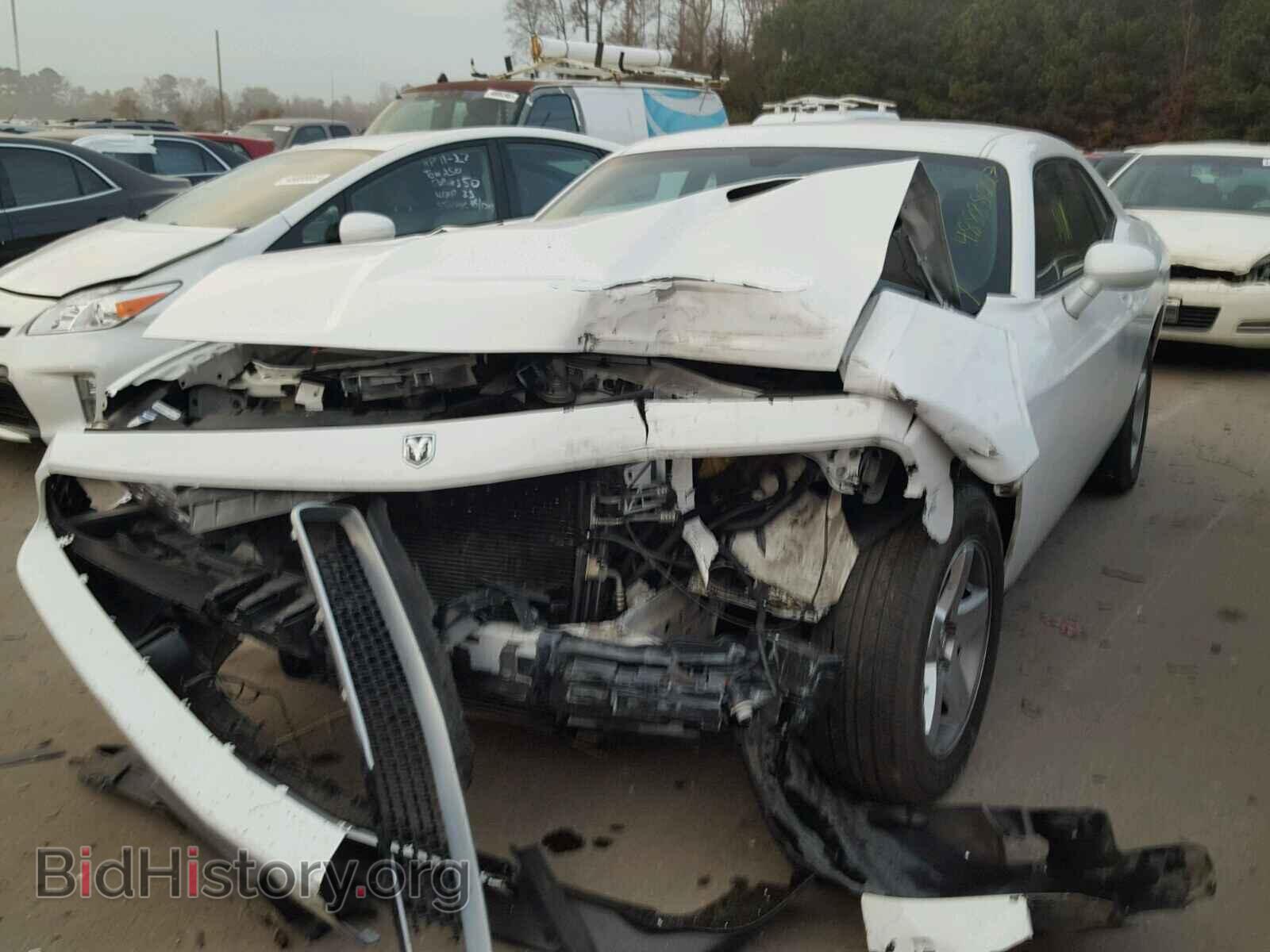 2010 DODGE CHALLENGER - VIN: 2B3CJ4DV5AH323191 - Photo 2