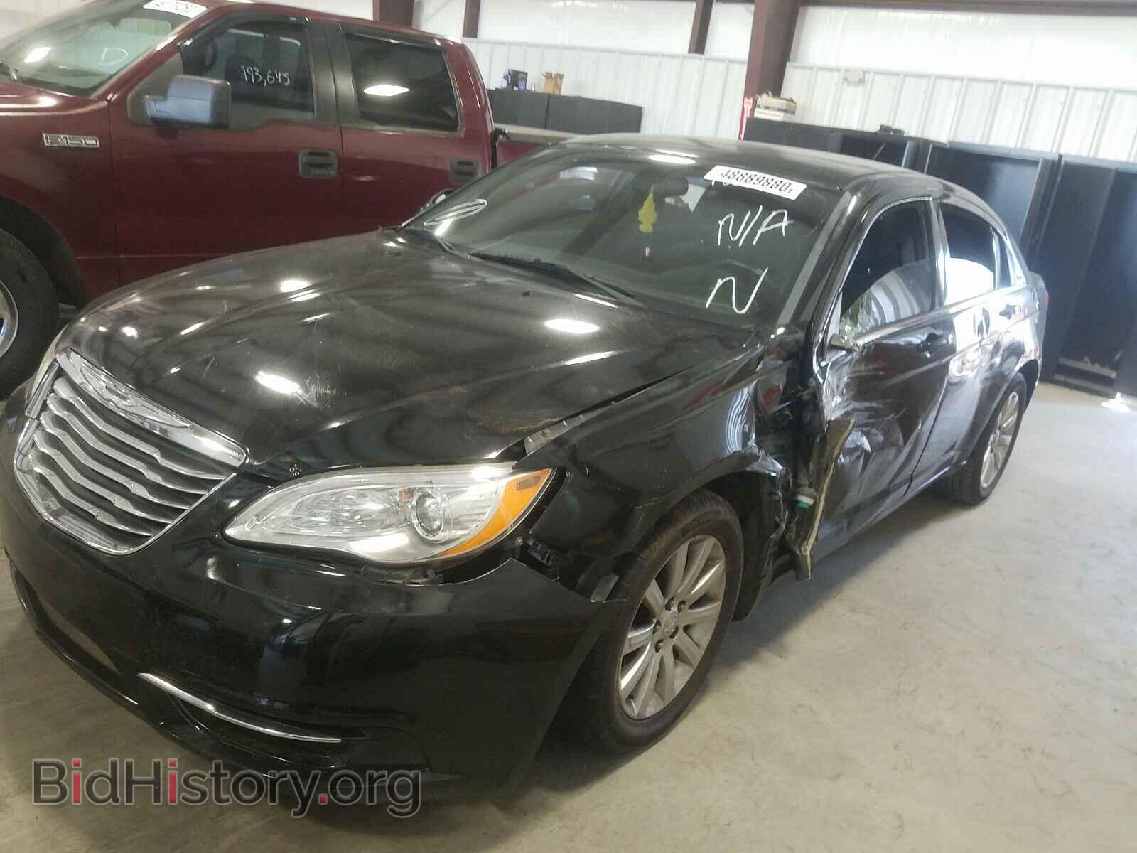 2012 CHRYSLER 200 - VIN: 1C3CCBBB1CN108606 - Фото 2
