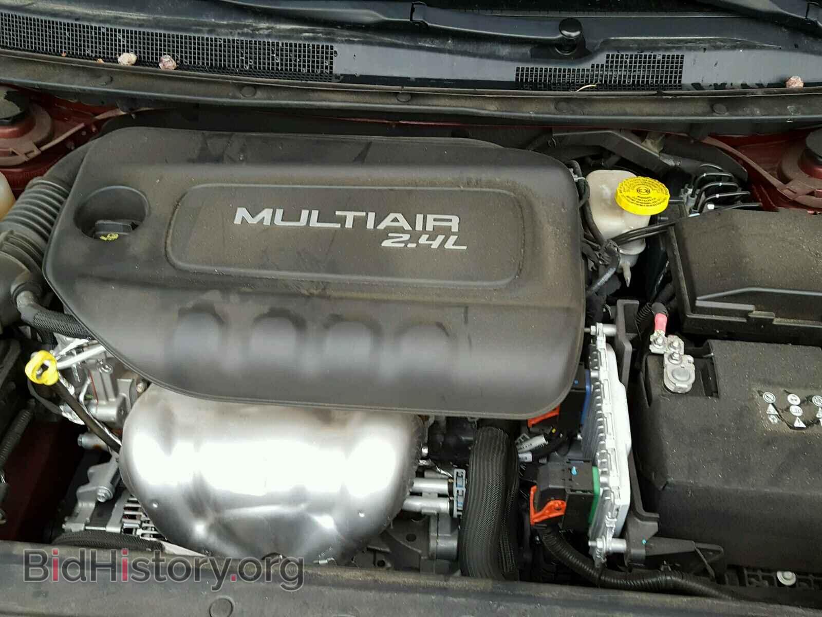 2016 CHRYSLER 200 - VIN: 1C3CCCAB6GN133109 - Фото 7