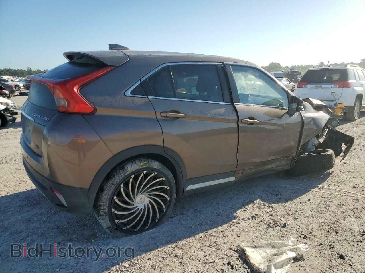 2018 MITSUBISHI ECLIPSE - VIN: JA4AT5AA8JZ057604 - Фото 3