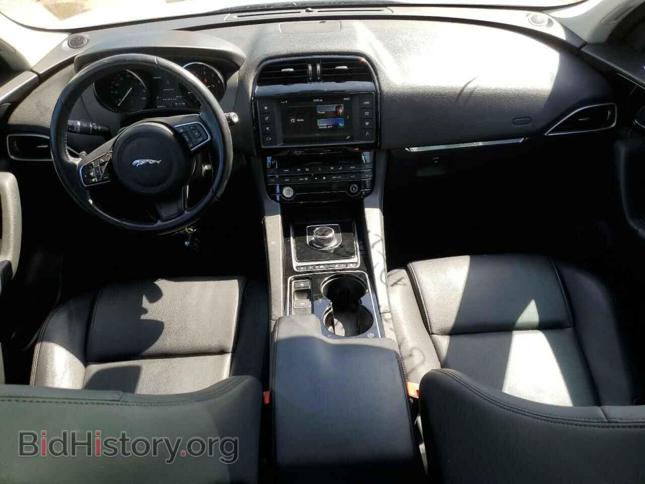 2017 JAGUAR F-PACE - VIN: SADCJ2BV9HA883329 - Фото 8