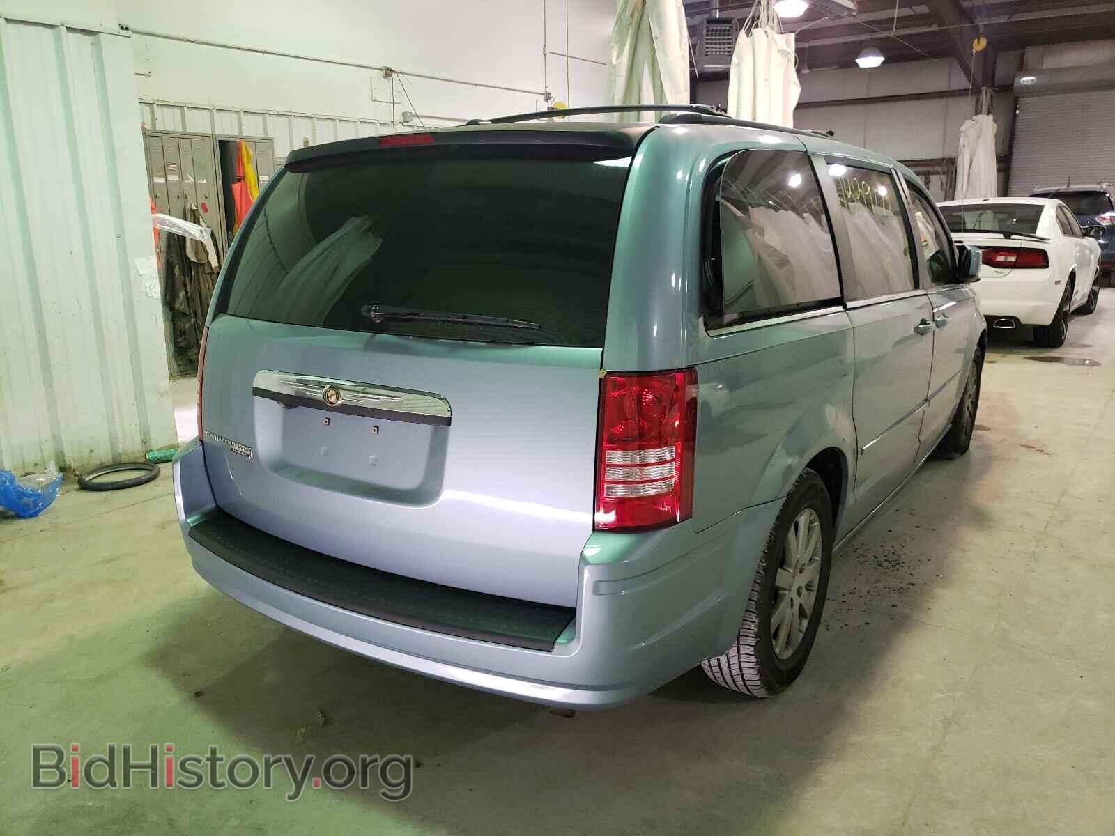 2008 CHRYSLER MINIVAN - VIN: 2A8HR54P98R614794 - Фото 4