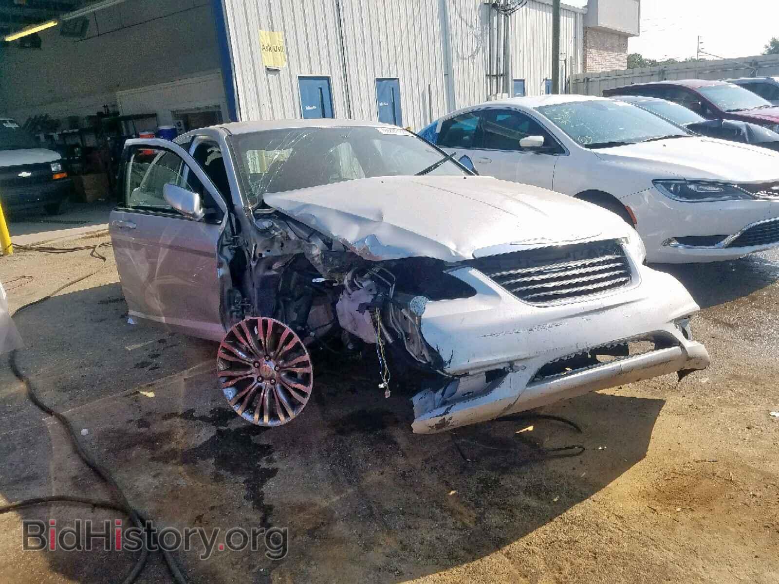 Photo 1C3CCBAB1CN257051 - CHRYSLER 200 2012
