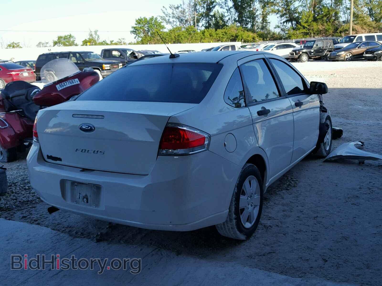 2011 FORD FOCUS - VIN: 1FAHP3EN2BW159502 - Фото 4