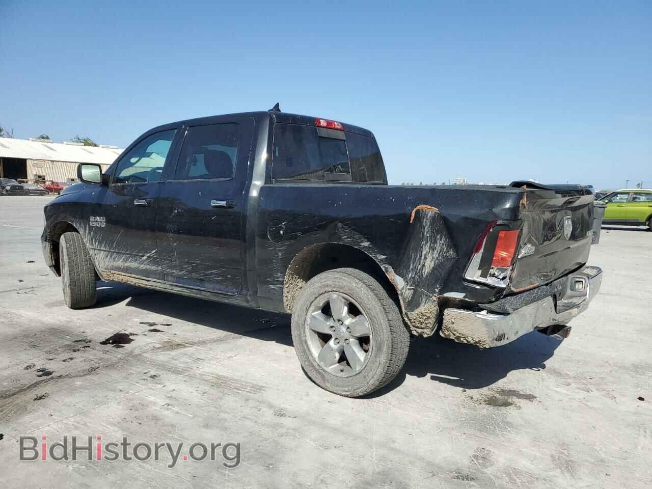 2016 RAM 1500 - VIN: 1C6RR7LG2GS422307 - Фото 2
