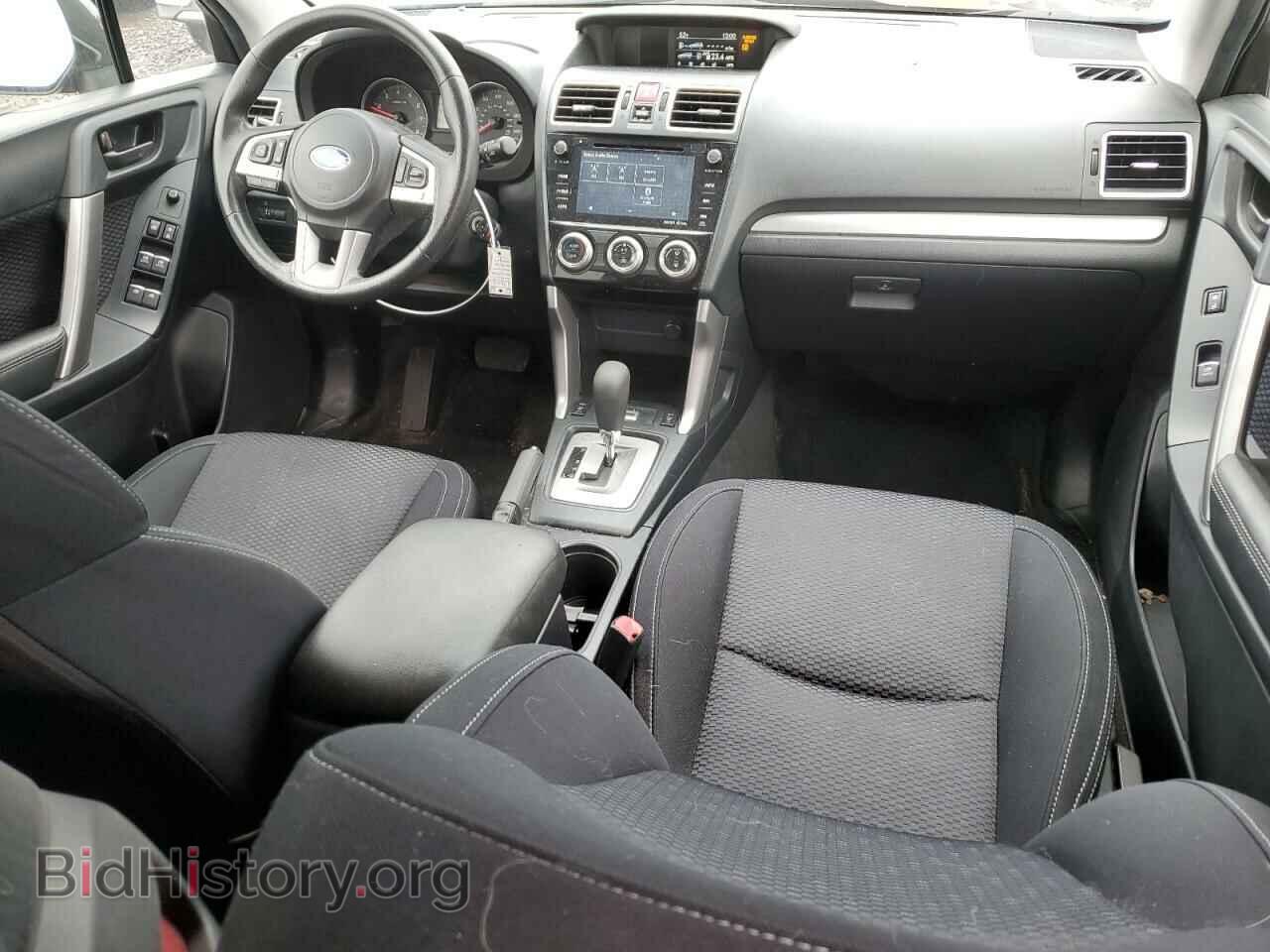 2017 SUBARU FORESTER - VIN: JF2SJAEC6HH414381 - Фото 8