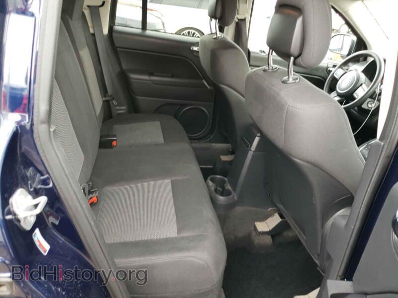 2012 Jeep COMPASS (VIN 1C4NJDEB0CD676661) — фото 6 из 10