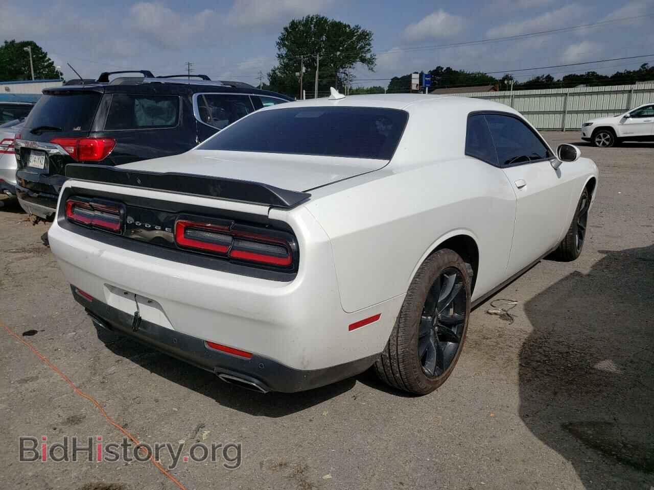 2018 DODGE CHALLENGER - VIN: 2C3CDZAG4JH322384 - Photo 4